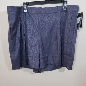 🆕 NIKE Women's Golf Animal Print Shorts 2XL